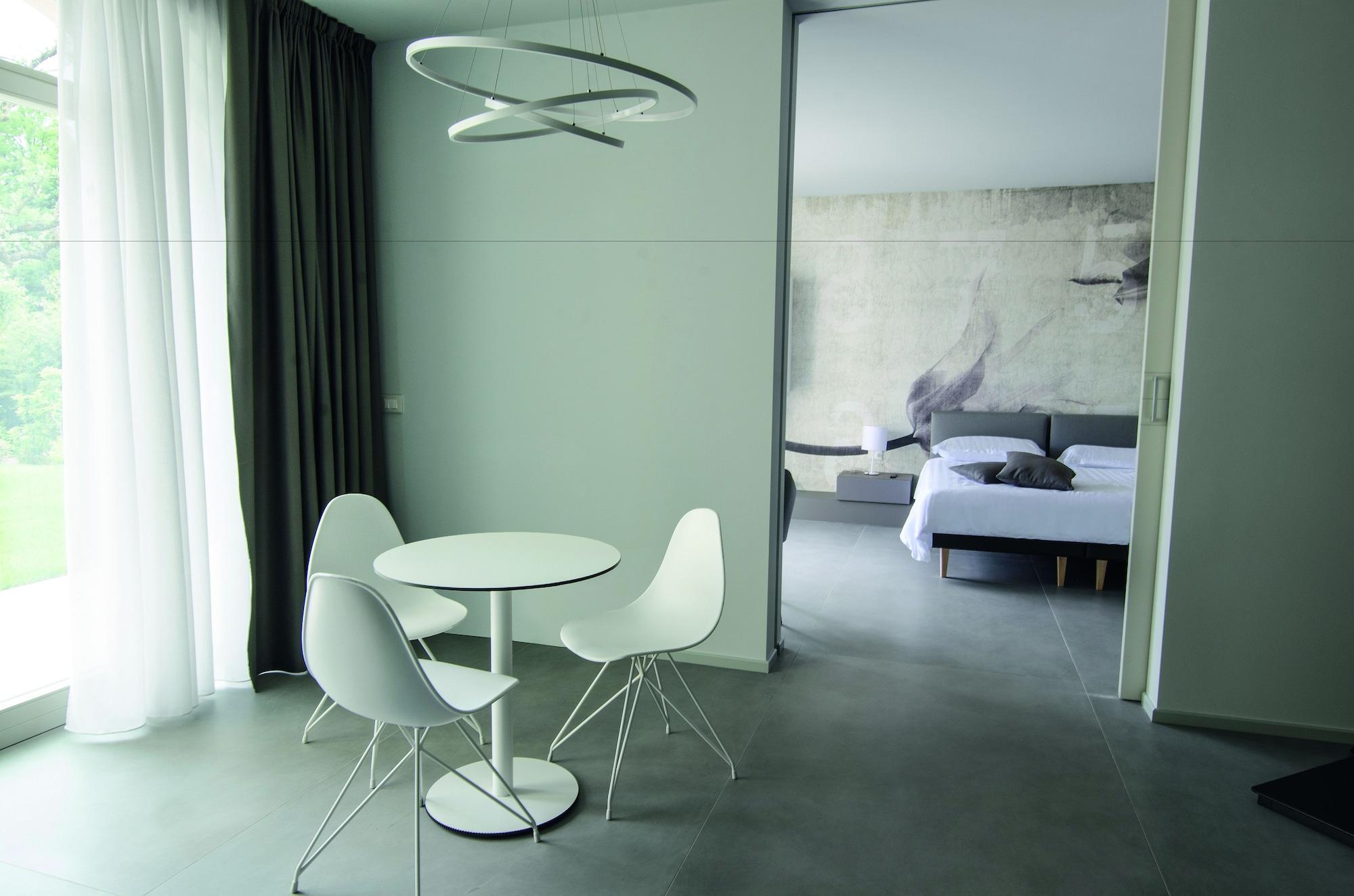 Ca' Barbini 4* Garda (Verona)